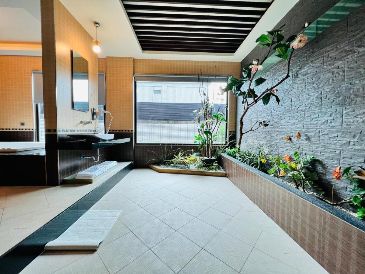 Motel Fabulous Суао Екстериор снимка